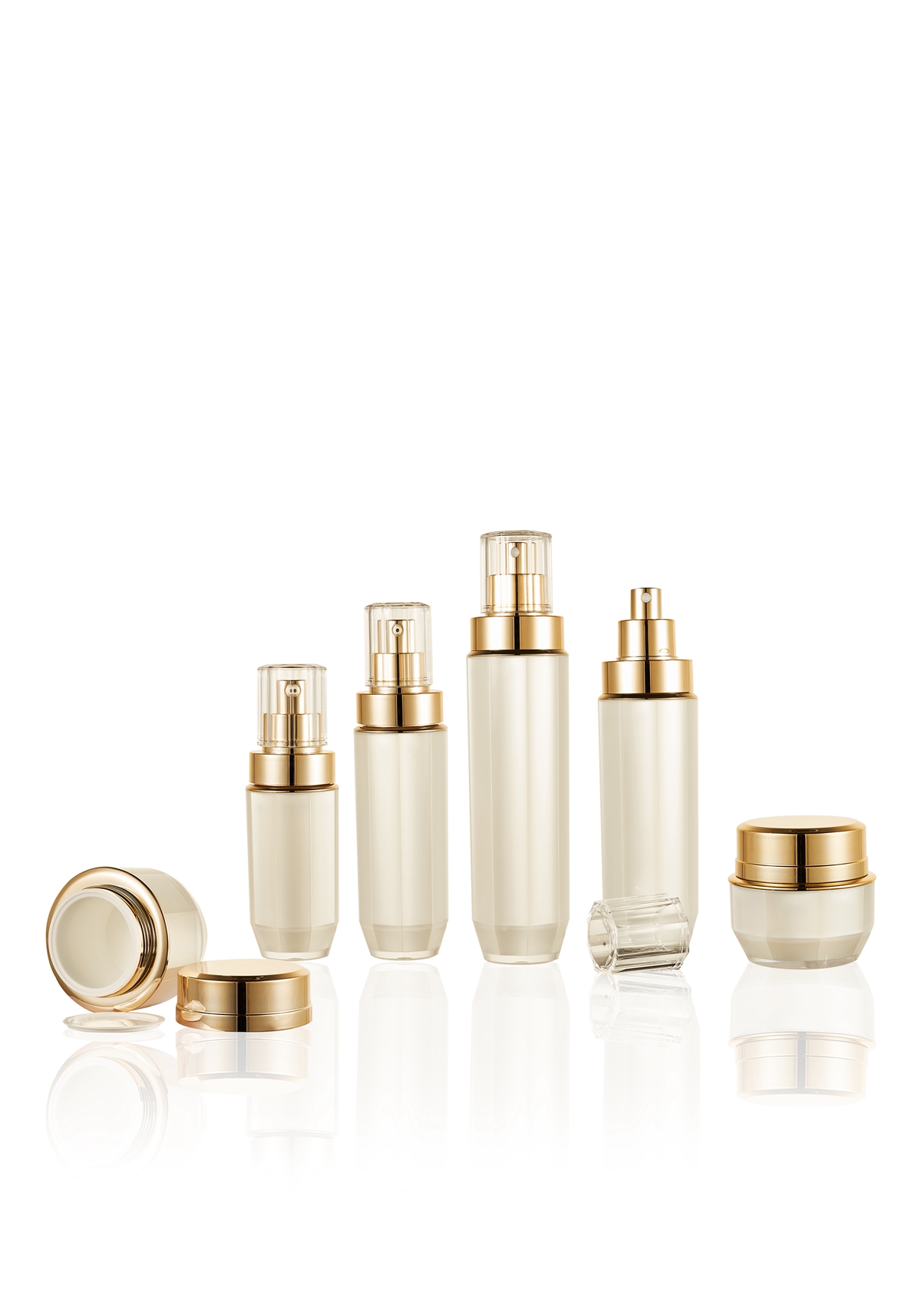 	Toner, cream, serum bottle