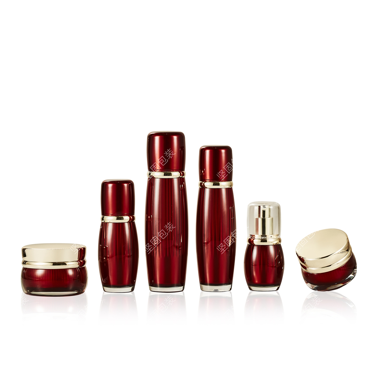 	Toner, cream, serum bottle